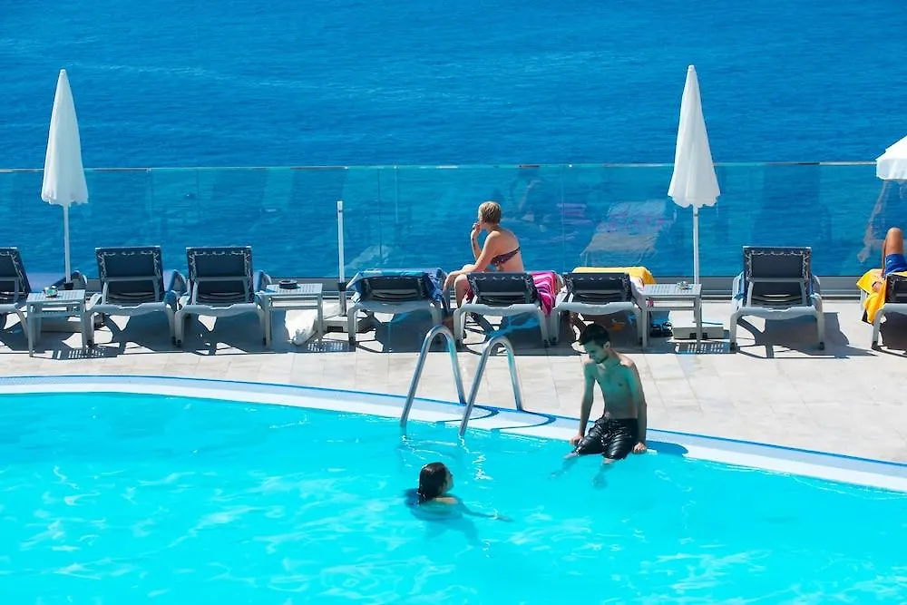 Duas Torres Hotel Funchal  Portugal