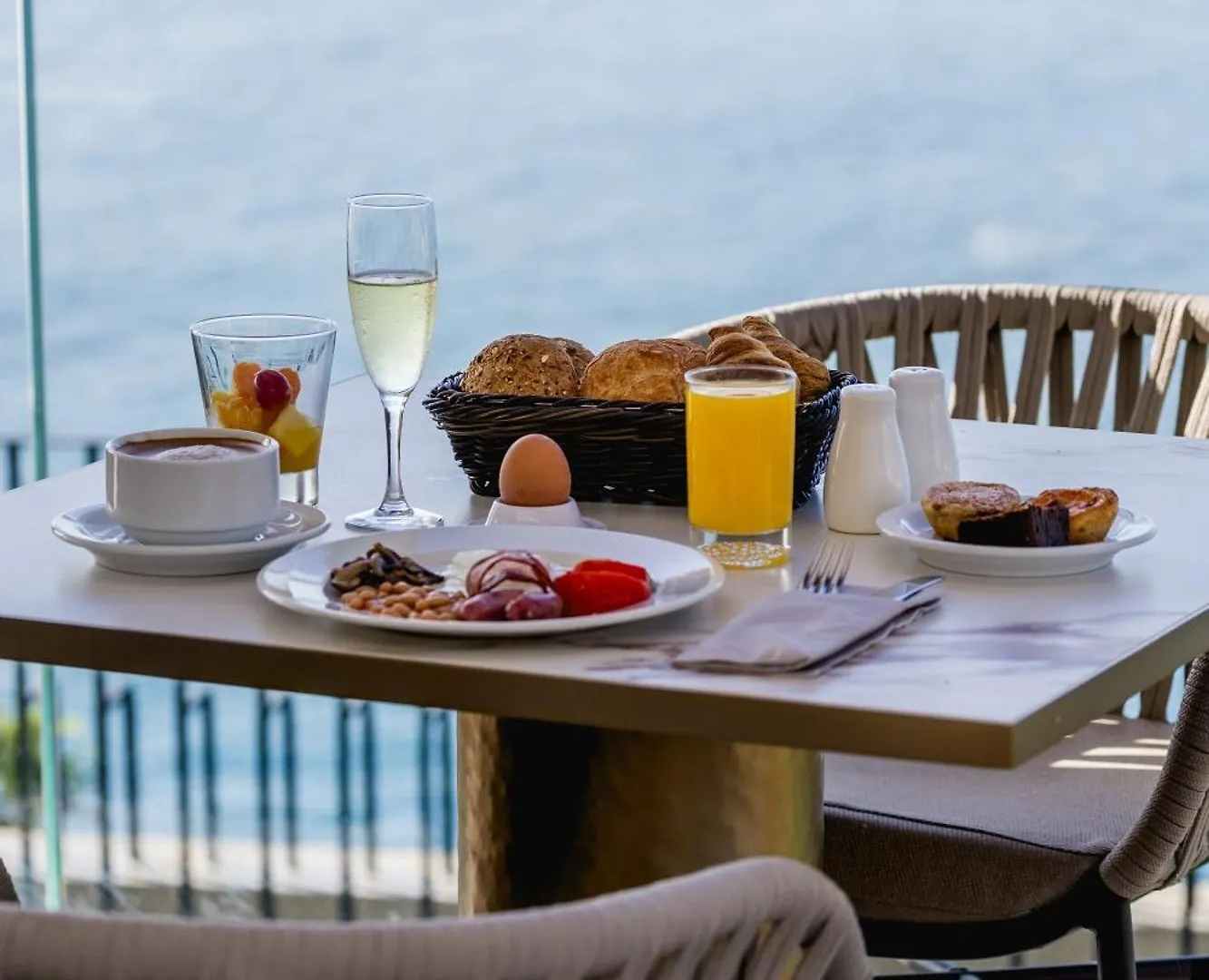 Aparthotel Duas Torres Hotel Funchal